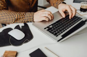 gaming mouse accessories guide 1024x683