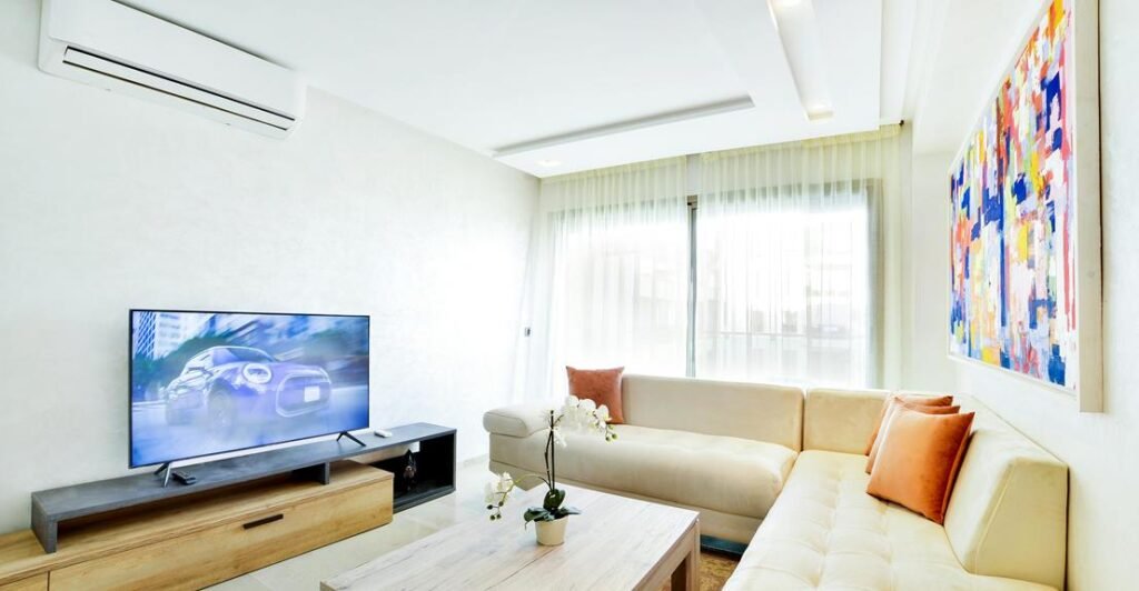 studio apartment furniture layout 1024x532