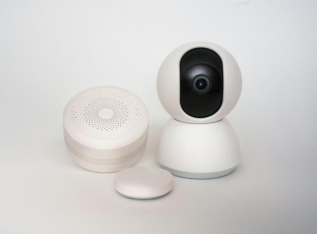 smart home security installation 1024x757